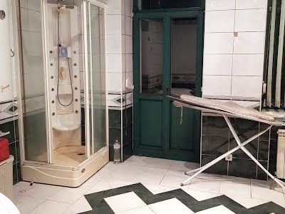 квартира за адресою Івана Мазепи вул. (Січневого Повстання), 14