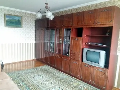 квартира за адресою Крушельницької, 1/5