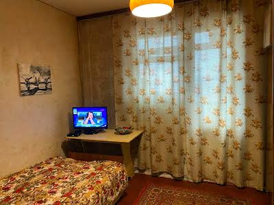 квартира за адресою Академіка Корольова просп., 18