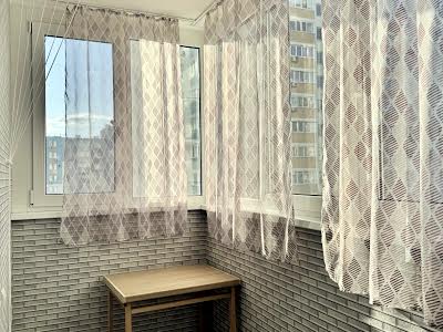 квартира за адресою Сергія Данченка вул., 32