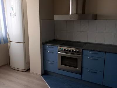 квартира по адресу Александра Довженко ул., 16а