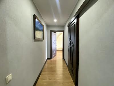 квартира по адресу Боголюбова ул., 16