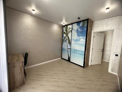 квартира за адресою Покровська вул., 5