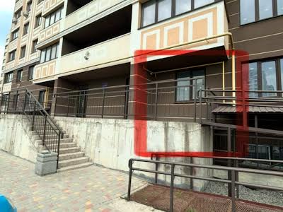 квартира за адресою Відродження, 1