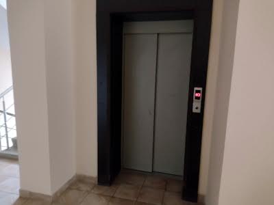 квартира за адресою Максима Залізняка вул., 1в