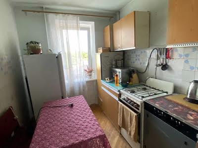квартира за адресою Миколи Хвильового вул., 38
