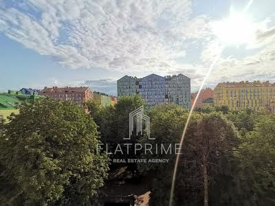 квартира за адресою Регенераторна вул., 4 к1