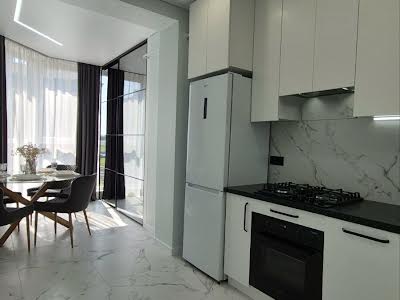 квартира за адресою Щаслива вул., 65