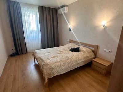 квартира за адресою Сергія Данченка вул., 32