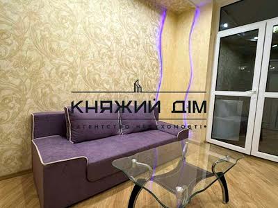 квартира за адресою Авіаконструктора Ігоря Сікорського вул. (Танкова), 1-Б
