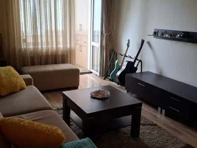 квартира за адресою Йорданська вул. (Лайоша Гавро), 9-В