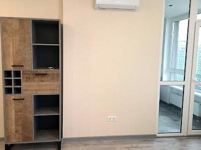квартира за адресою Дніпровська набережна вул., 15-Є