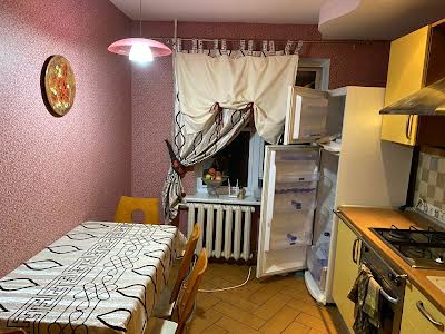 квартира за адресою Академіка Корольова вул., 68
