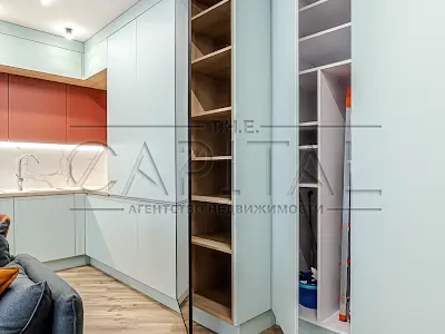 квартира за адресою Джона Маккейна вул. (Івана Кудрі), 3А