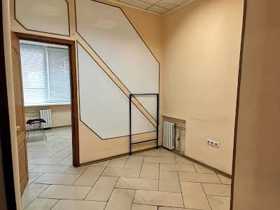 коммерческая по адресу Александровская ул. (Дзержинского), 93