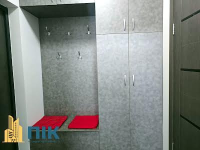 квартира за адресою Героїв Небесної Сотні просп., 16а
