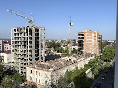 квартира за адресою Героїв Майдану вул. (Червоноармійська), 53