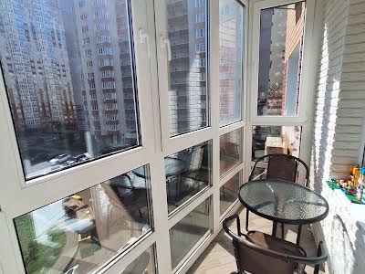 квартира за адресою Бориса Гмирі вул., 12-Б
