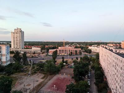 квартира по адресу Киев, Владимира Ивасюка просп. (Героев Сталинграда), 13а