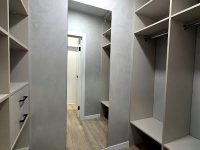 квартира за адресою Родини Крістерів вул., 14-В