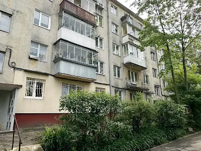 квартира за адресою Дмитра Яворницького вул. (), 9а