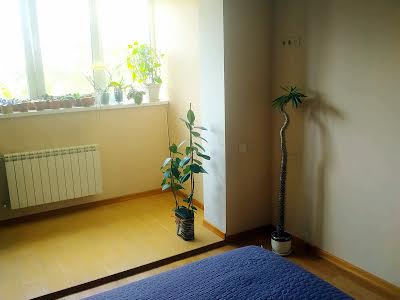 квартира за адресою Дубровицька вул., 10