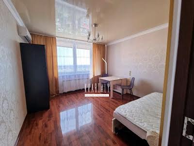 квартира за адресою Єлизавети Чавдар вул., 3