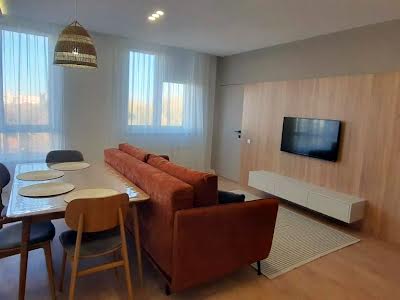 квартира за адресою Авраама Лінкольна вул., 6