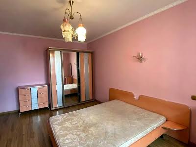 квартира за адресою Вашингтона Дж., 4А
