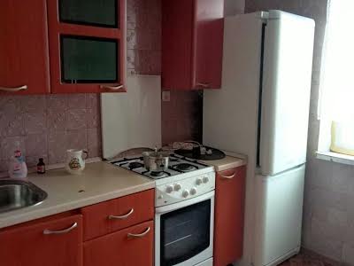 квартира за адресою Ревуцького вул., 22