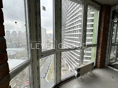 квартира за адресою Причальна вул., 10