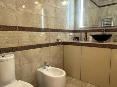 квартира за адресою Генуезька вул., 5