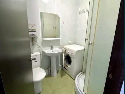 квартира за адресою Братів Горобців вул. (Дмитра Кедріна), 38
