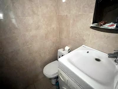 квартира за адресою Кутова вул., 8