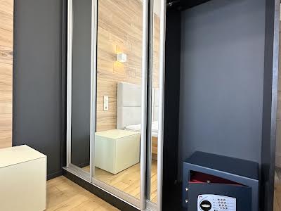 квартира за адресою Зарічна вул., 1-В