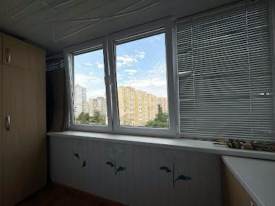 квартира за адресою Героїв Дніпра вул., 32а