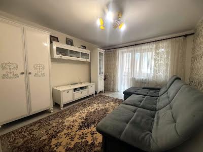 квартира за адресою Чорновола вул, 1