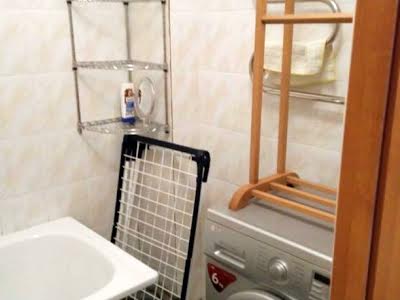 квартира за адресою смт. Авангард, Торгова вул., 15а