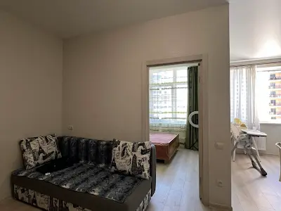 квартира за адресою Перлинна вул., 6