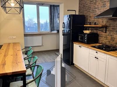 квартира за адресою Яблунева вул., 5б