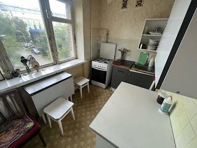 квартира за адресою Білоруська вул., 10/18