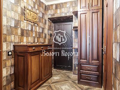 квартира за адресою Соборна вул., 126/17