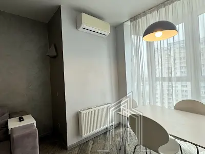 квартира по адресу Драгоманова ул., 2