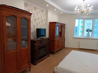 квартира по адресу Оболонский просп., 1
