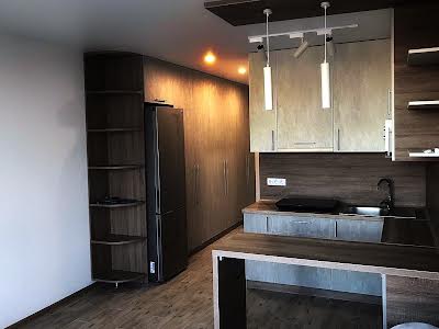 квартира за адресою Центральна вул., 19