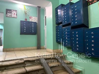 квартира за адресою Амвросія Бучми бульв., 2
