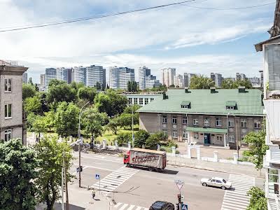 квартира по адресу Киев, Строителей ул., 34/1