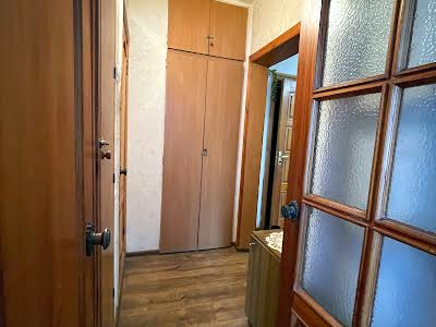 квартира за адресою Тростянецька вул., 8