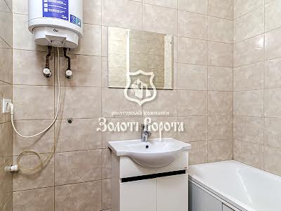 квартира за адресою Доківська вул., 10/4