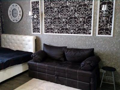 квартира за адресою Середньофонтанська вул., 35